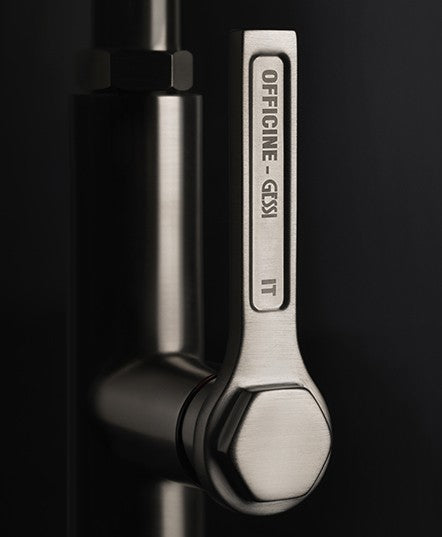 Miscelatore Cucina Monocomando Con Canna Girevole Finox, vista laterale della canna girevole