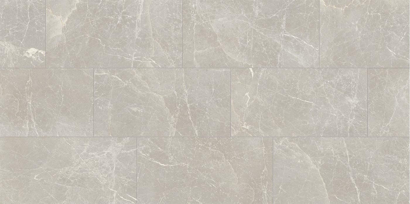Cerim Exalt Pavimento Rivestimento 60x60 Cm 10mm Effetto Silver Light Nat posata in ambiente arredato, dettaglio della...