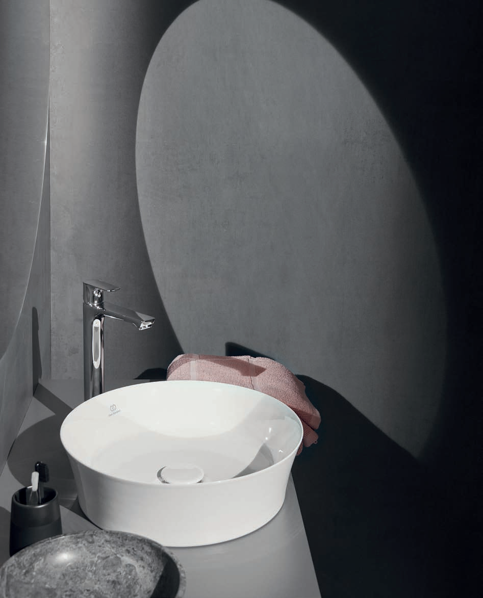 Ideal Standard Ipalyss Lavabo Tondo 40 cm ultrasottile da, vista frontale su sfondo bianco
