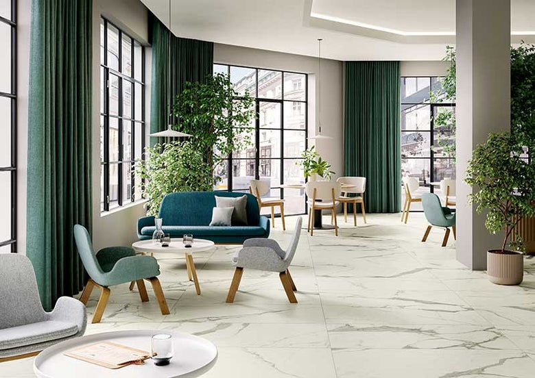 Blustyle Elite Pavimento Rivestimento Effetto Marmo 60x120 Statuario S Elt posata in ambiente arredato, dettaglio della...