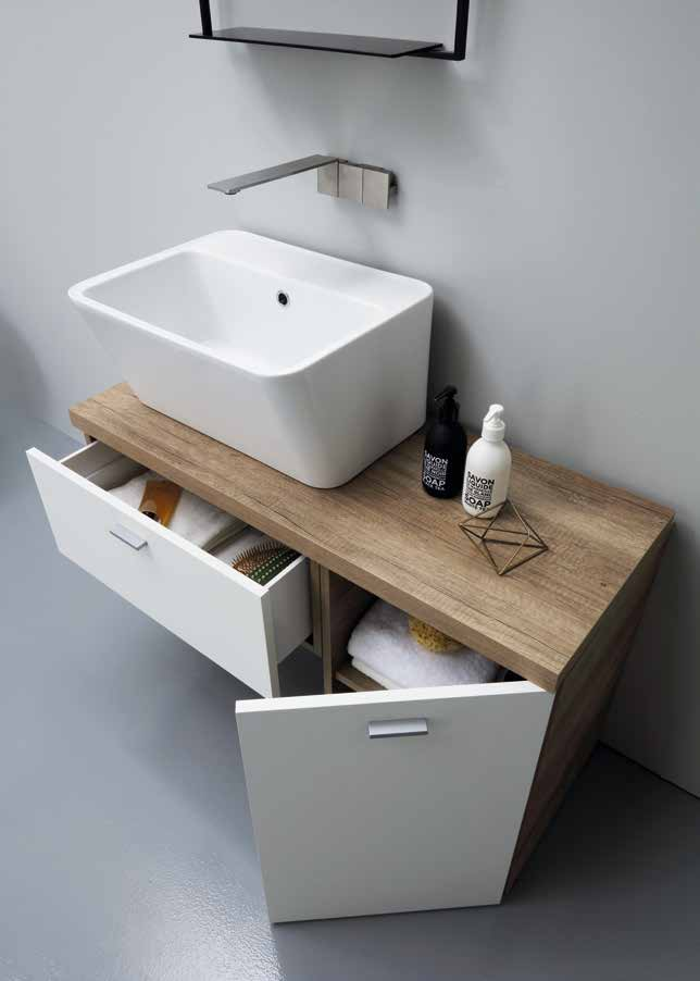 Colavene Wynn lavatoio 70x40 in ceramica bianco lucido, vista laterale della canna girevole