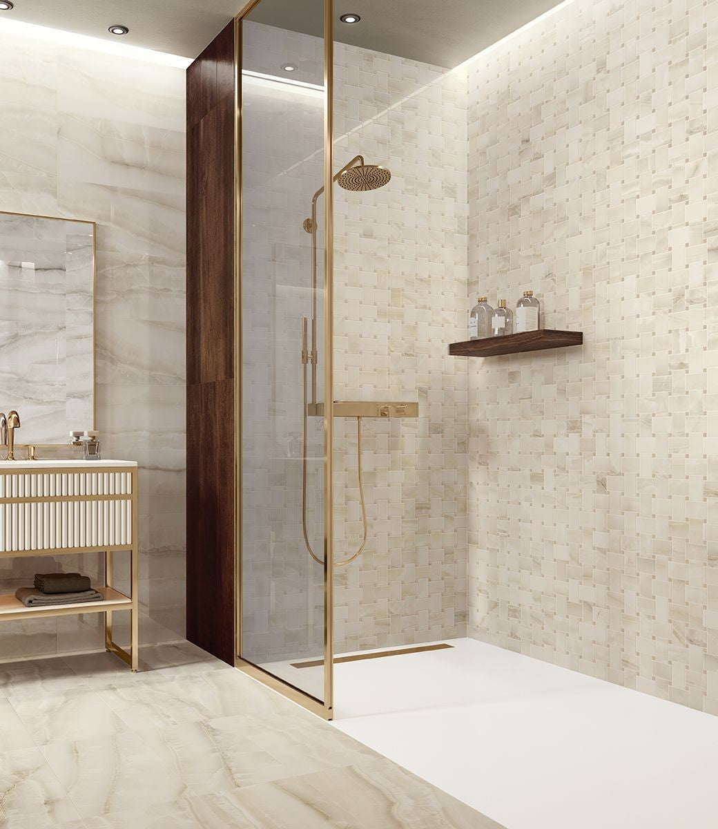 Rivestimento 30x30 In Gres Porcellanato Rettificato Krystal White Krystal in ceramica, superficie e texture ravvicinata...
