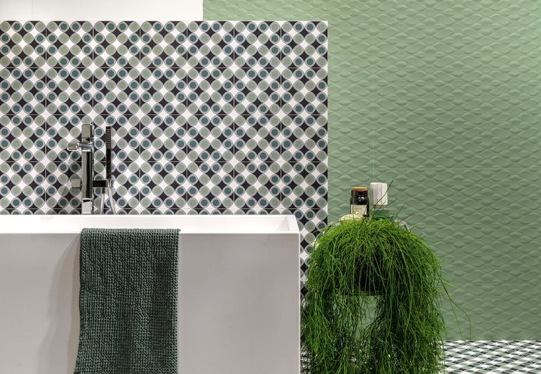 Pavimento rivestimento 20x20 decoro Gres Porcellanato posata in ambiente arredato, dettaglio della venatura