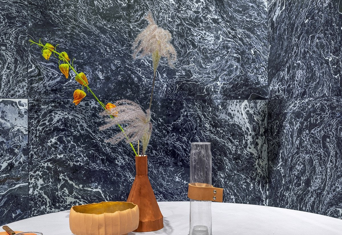 Pavimento rivestimento 90x90 effetto marmo In Gres in gres porcellanato e ceramica, superficie e texture ravvicinata del gres