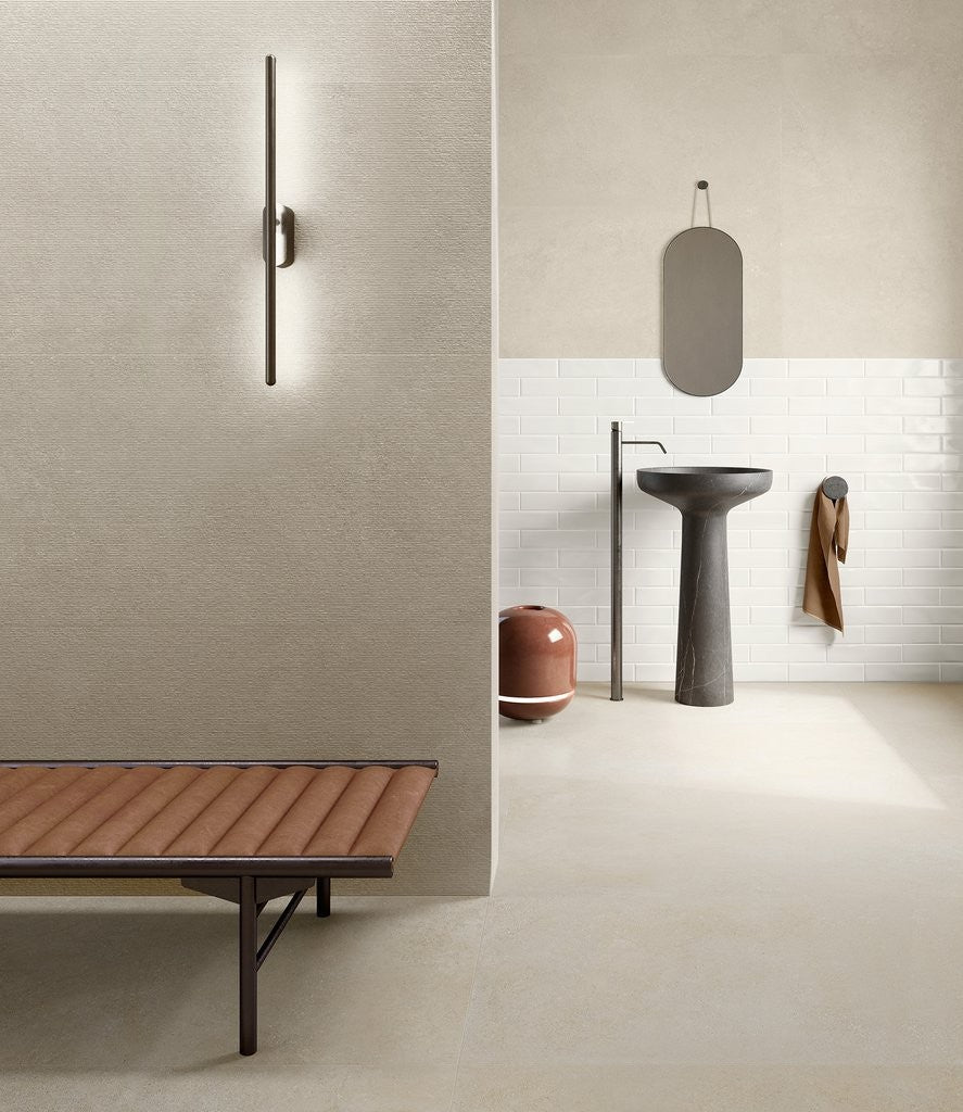 Pavimento Rivestimento 90x90 Cm Effetto Pietra In Gres in ambientazione completa, vista d'insieme della stanza