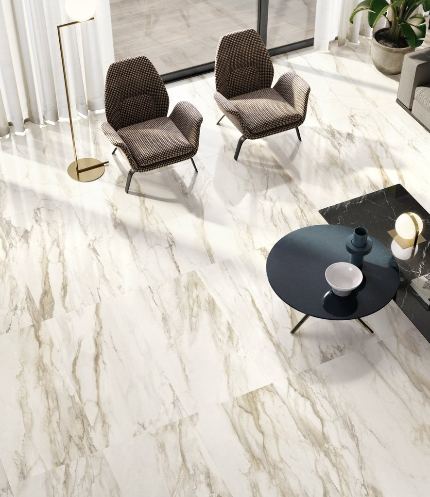 Pavimento Rivestimento 73X296 mm Effetto Marmo In Gres Gold Kry posata in ambiente arredato, dettaglio della venatura