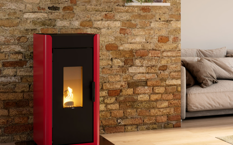 Royal Ilde Air 80 Stufa A Pellet Ad Aria 8kw In Acciaio, vista laterale che mostra profilo e dimensioni
