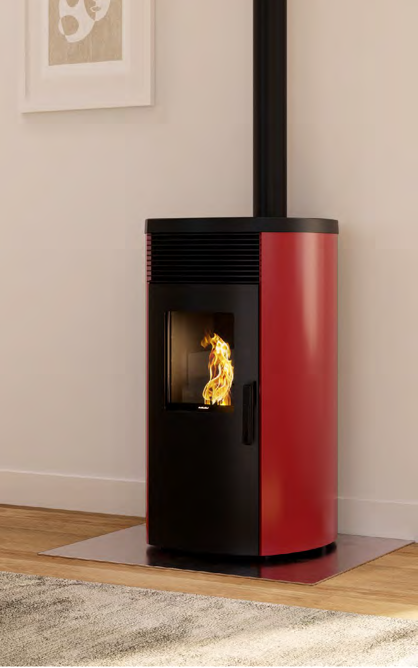 Royal rondine air 80 us stufa a pellet ad aria uscita fumi accesa in soggiorno, fiamma visibile attraverso il vetro