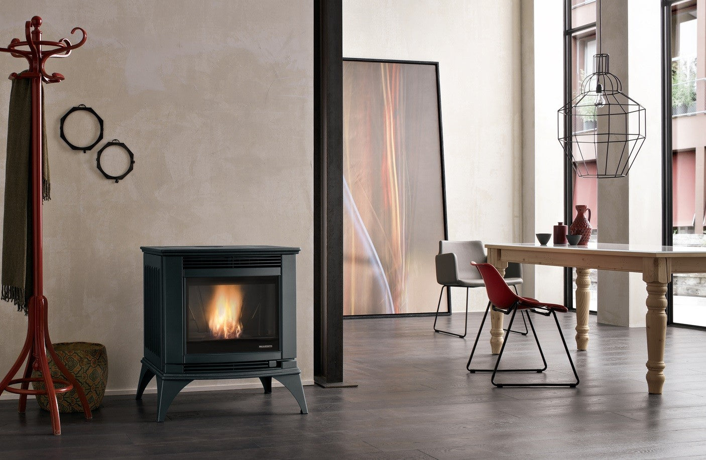 Palazzetti Cesare II Stufa A Pellet Ecofire Ad Aria 9kw nero, vista laterale che mostra profilo e dimensioni