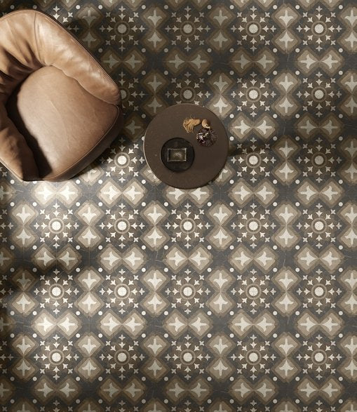 Pavimento 20x20 con decoro Effetto Legno In Gres in ambientazione completa, vista d'insieme della stanza