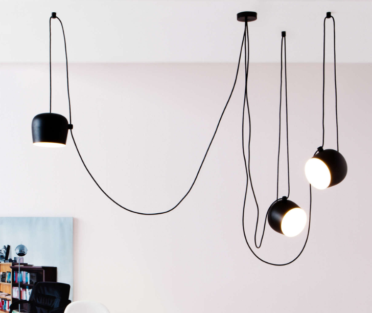 Flos Aim Small Lampada 17 cm a sospensione Nero, particolare del diffusore luminoso
