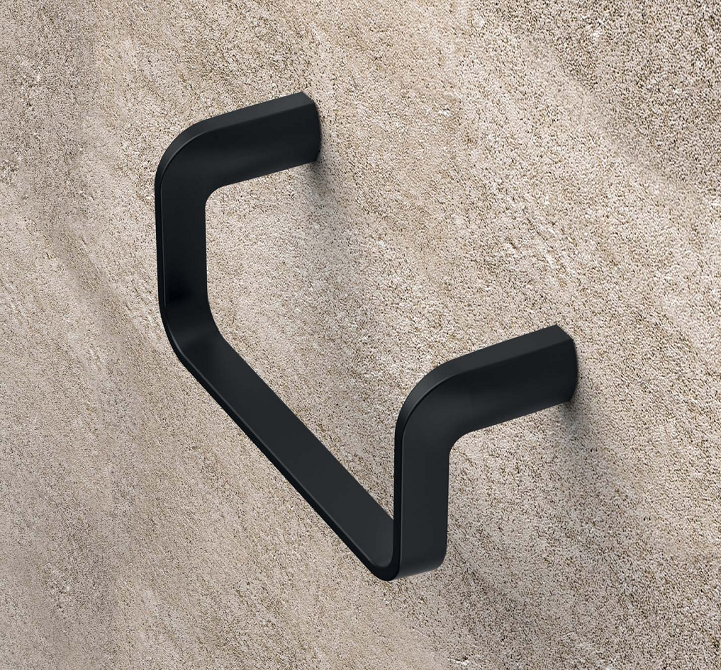 Colombo design Trenta Porta Salvietta Ad Anello Nero Opaco montato a parete, vista del design e della finitura
