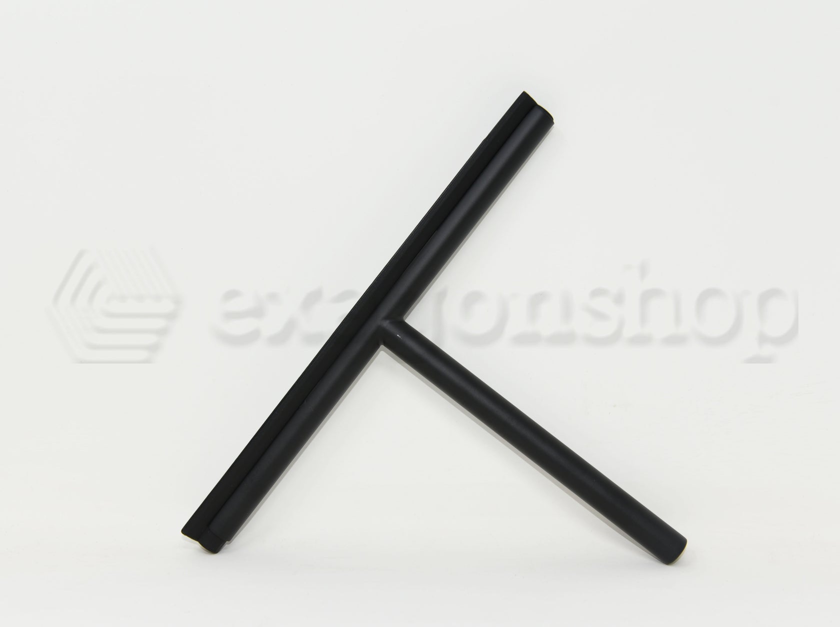 Colombo design B9656NM Spazzola Tergivetro per box doccia in opaco installato in bagno moderno con ante in vetro temperato
