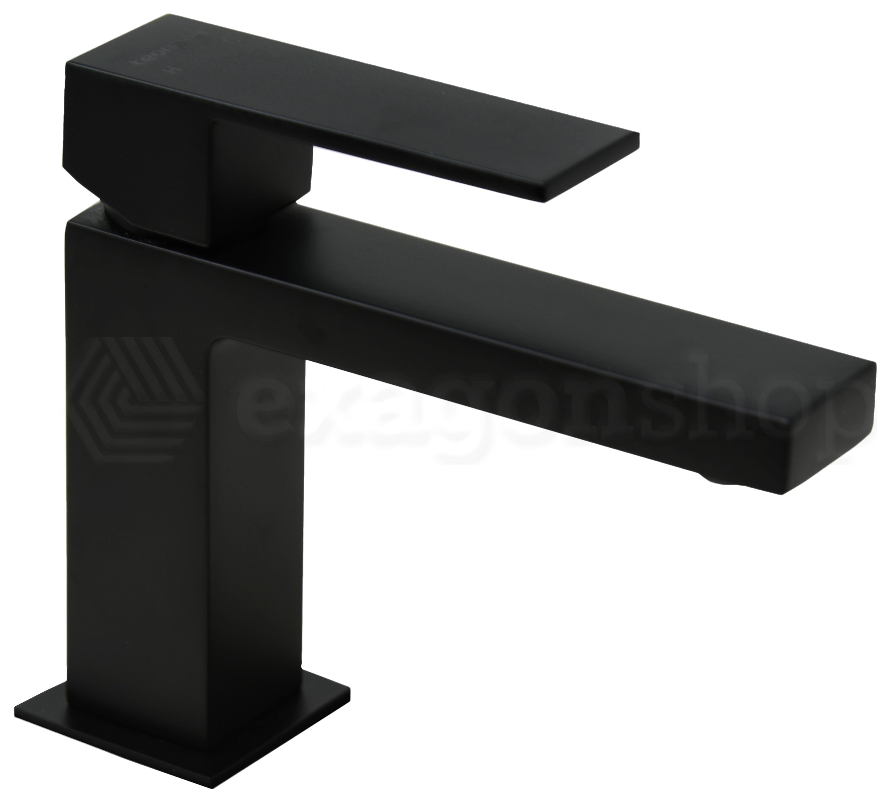 Miscelatore per lavabo con scarico click clack nero opaco ambientato su piano bagno con accessori - Teorema
