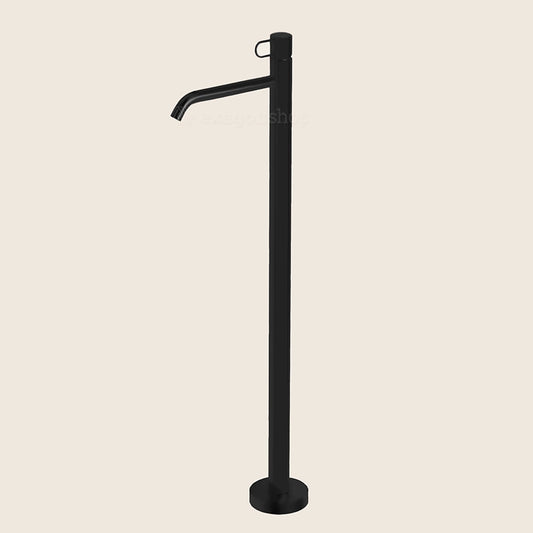Paffoni Joker Jk031 Miscelatore Lavabo freestanding Senza in opaco ambientato su piano bagno con accessori