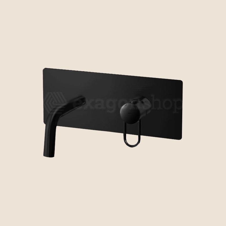 Paffoni Joker Jk105 Miscelatore lavabo Incasso 2 Fori nero in opaco ambientato su piano bagno con accessori