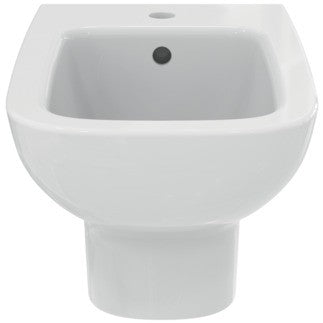 Ideal Standard I Life A Bidet Sospeso Con Foro Rubinetteria, vista frontale su sfondo bianco