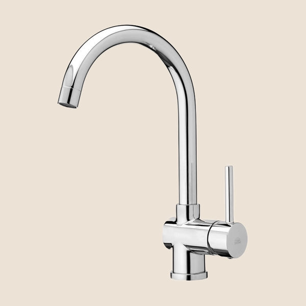 Paffoni Stick Sk180 Miscelatore lavello cucina con Braccio installato su lavello, vista della bocca e della leva