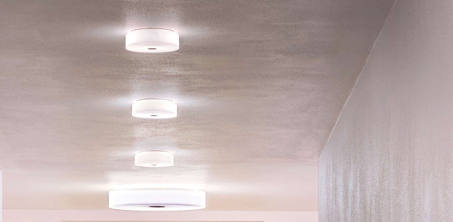 Flos Mini Button Lampada a Parete soffitto 14 cm in vetro spenta, dettaglio del corpo lampada e dei materiali