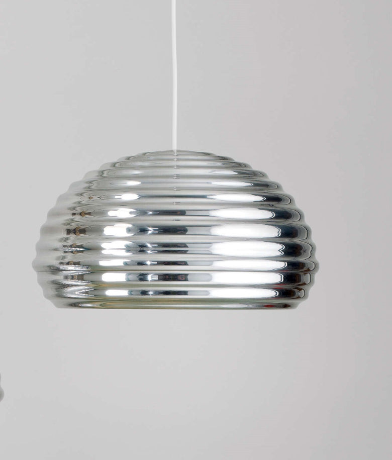 Flos Splügen Bräu Lampada a sospensione Alluminio lucido, particolare del diffusore luminoso