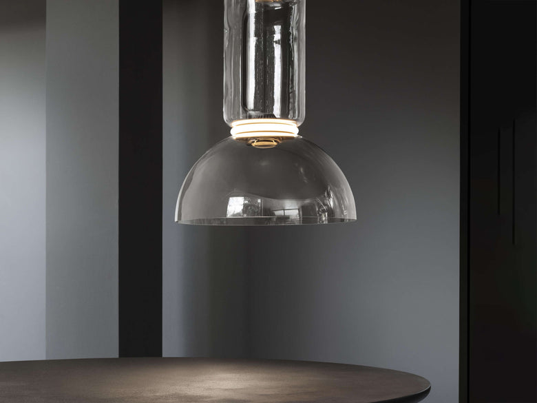 FLOS Noctambule Suspension 1 Lampada a sospensione Low Trasparente, particolare del diffusore luminoso