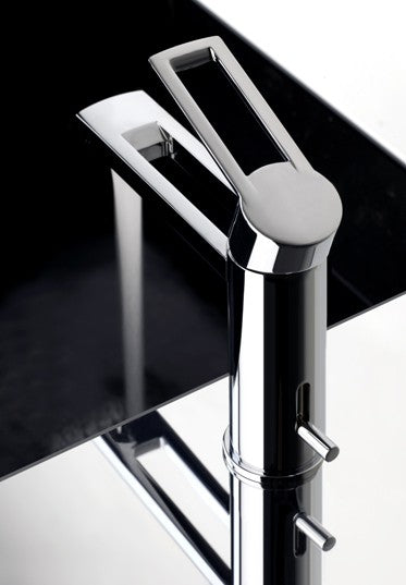 Trasparenze Gessi Miscelatore Monocomando Lavabo con, vista frontale su sfondo bianco