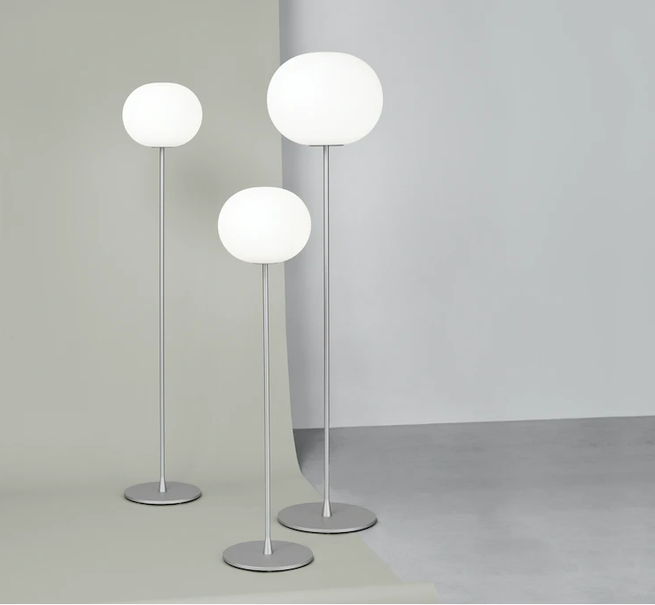 Flos Glo-ball Floor 1 Lampada a pavimento Argento spenta, dettaglio del corpo lampada e dei materiali