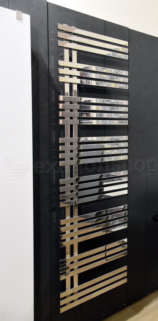 Irsap Blues Radiatore scaldasalviette h.170xL.50 ad acqua 28 tubi 460W allacciamento standard acciaio lucido da esposizione