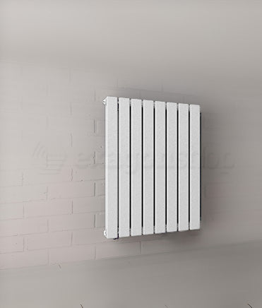 Irsap Piano2 radiatore 920 Verticale doppio L.904xH.920 mm accesa in soggiorno, fiamma visibile attraverso il vetro