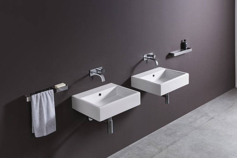 Lavabo 50,5x45 sospeso o da appoggio in ceramica con ambientato su piano bagno con accessori - Nic Design