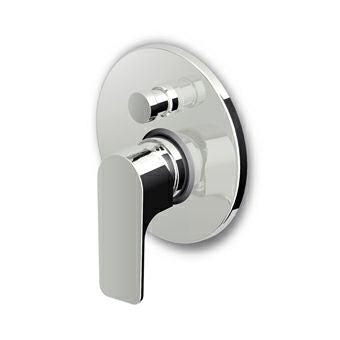 Zucchetti Wind ZWN134 Miscelatore Monocomando Doccia con, vista frontale della maniglia e della bocca di erogazione...