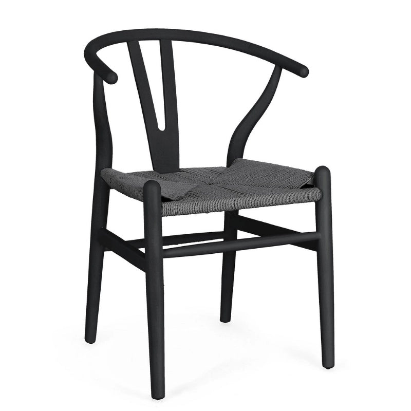 Andrea Bizzotto Artas il legno nero in naturale ambientato in spazio living con arredi coordinati