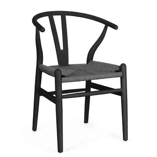 Andrea Bizzotto Artas il legno nero in naturale ambientato in spazio living con arredi coordinati