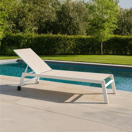 Andrea Bizzotto Hilde Lettino Sdraio Alto con Ruote Cloud Bianco 0662914