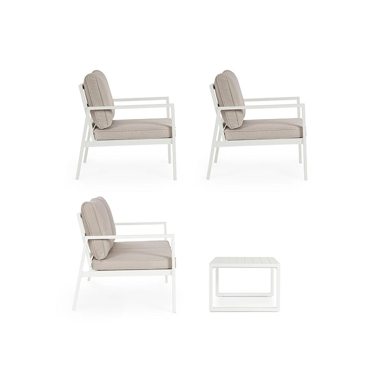 Andrea Bizzotto Hilde salotto con cuscini beige bianco ambientato in spazio living con arredi coordinati