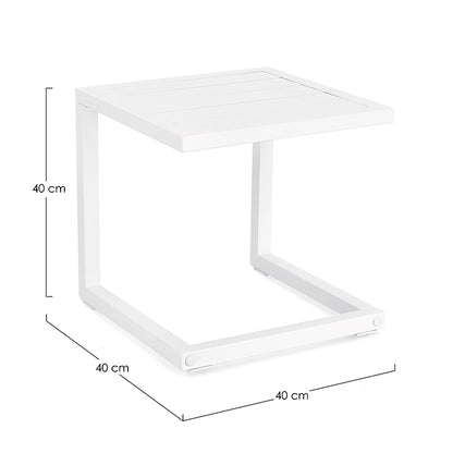 Andrea Bizzotto Hilde tavolino 40x40 bianco ambientato in spazio living con arredi coordinati