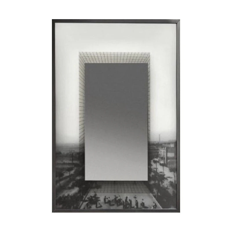 Antonio Lupi Collage309 Specchio 54x75 con Cornice In in alluminio con lavabo e rubinetteria, vista frontale su sfondo...