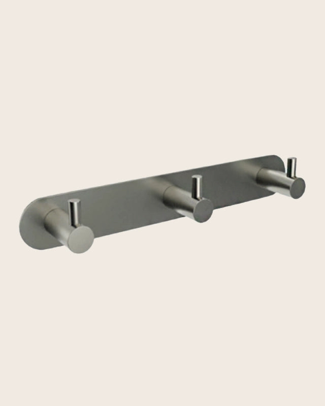 Appendino bagno triplo nichel spazzolato Minimal montato a parete, vista del design e della finitura - Exagonshop