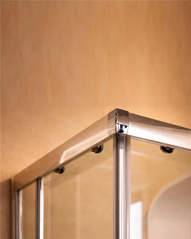 Box doccia 70x120 Nuvola 2 ante scorrevoli reversibile Cromato installato in bagno moderno con ante in vetro temperato...