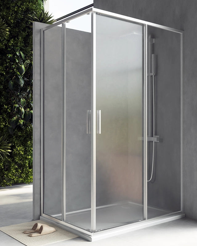 Box doccia 80x120 Rio doppio scorrevole vetro 6 mm in bagno completo, vista d'insieme dell'ambiente - Exagonshop