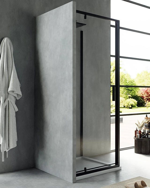 Box doccia 80x80 Rio a pivot vetro 6 mm trasparente H 195 installato in bagno moderno con ante in vetro temperato...