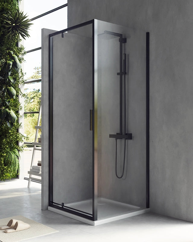 Box doccia 80x80 Rio a pivot vetro 6 mm trasparente H 195 in bagno completo, vista d'insieme dell'ambiente - Exagonshop