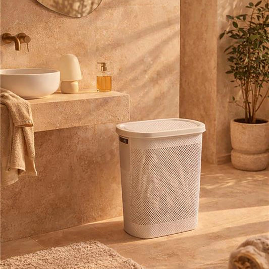 Cesto portabiancheria in plastica bianco