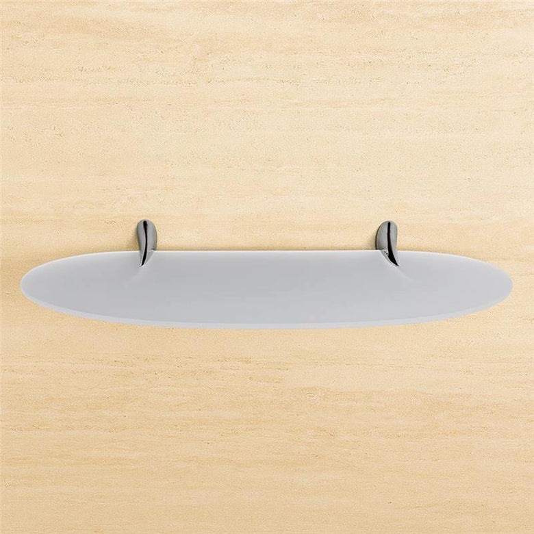 Colombo Link Mensola 64 cm in vetro cromo in vetro acidato e lucido installato in bagno moderno con ante in vetro...