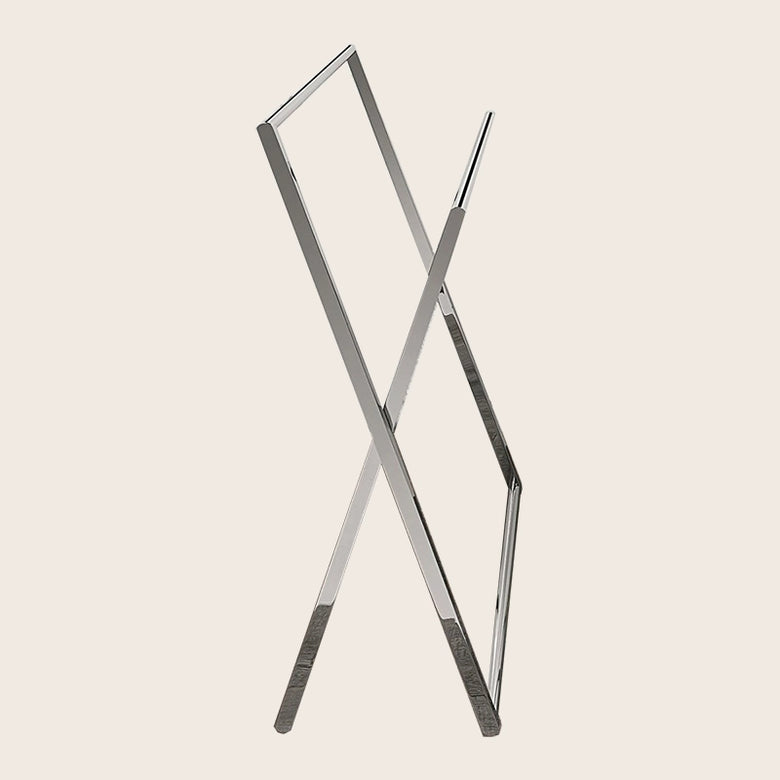 Colombo Portasciugamani 50 cm doppio a pavimento Cromo montato a parete, vista del design e della finitura - Colombo Design