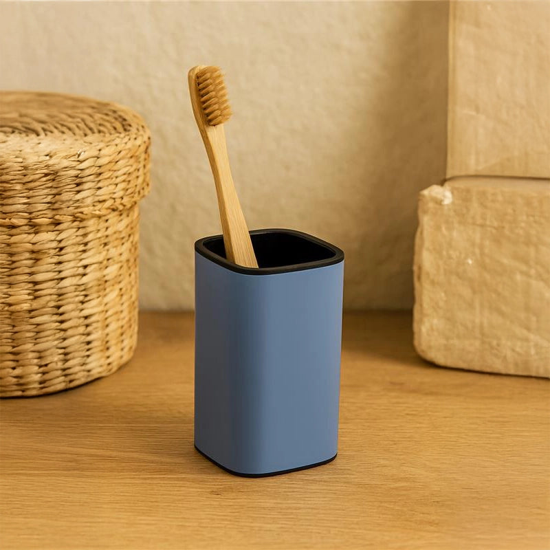 Colombo design Trenta Bicchiere Porta spazzolini da montato a parete, vista del design e della finitura