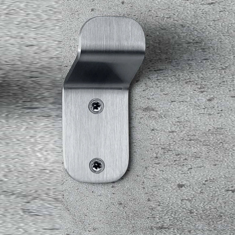 Colombo over appendino acciaio inox satinato bgm17v montato a parete, vista del design e della finitura - Colombo Design