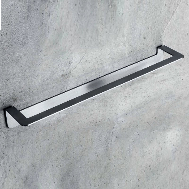 Colombo over portasciugamani 45 cm in acciaio satinato in acciaio inox montato a parete, vista del design e della...