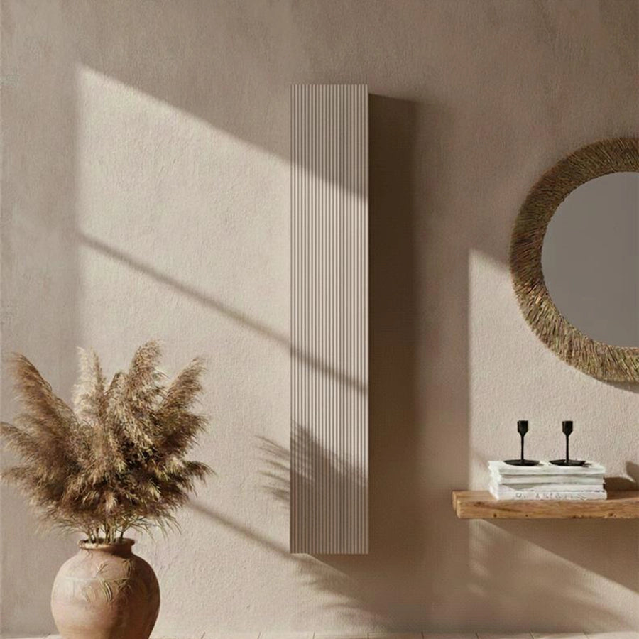 Colonna sospesa teak 26x150 Urbino con un Anta destra cannettata