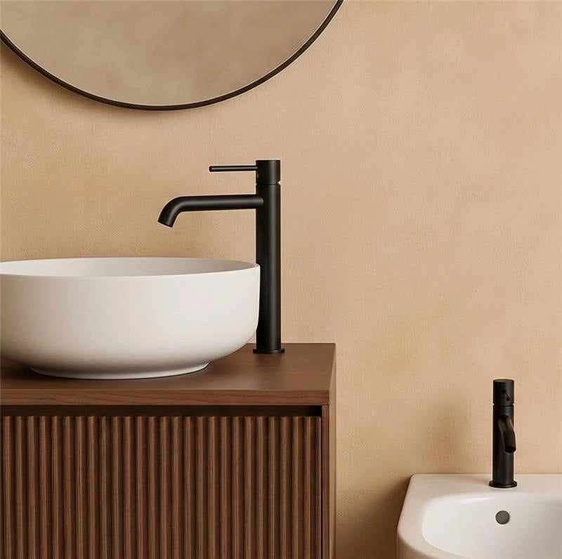 Coppia rubinetti lavabo alto e bidet senza scarico ottone nero opaco Memo